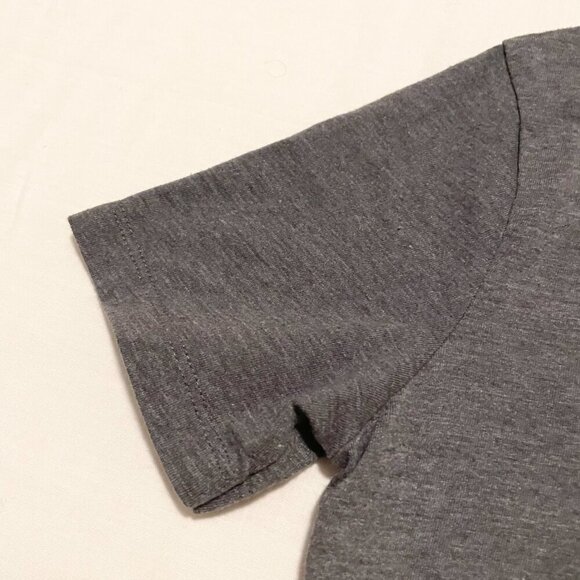 Sonic The Hedgehog Sega Shirt Kids Size Large Tshirt Christmas Hat - Picture 14 of 16